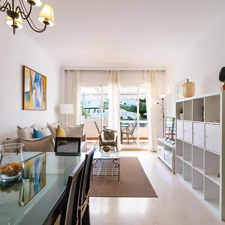 Apartment In Elviria Near