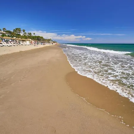 Apartment In Elviria Near *