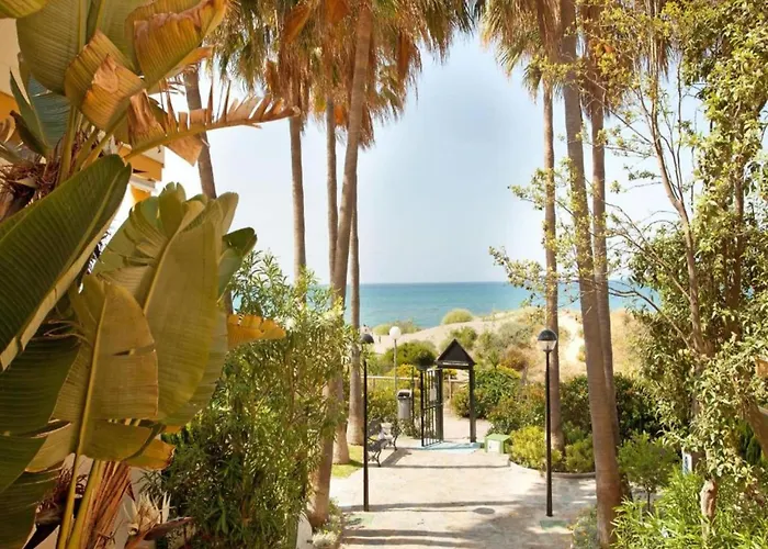 In Elviria Near *